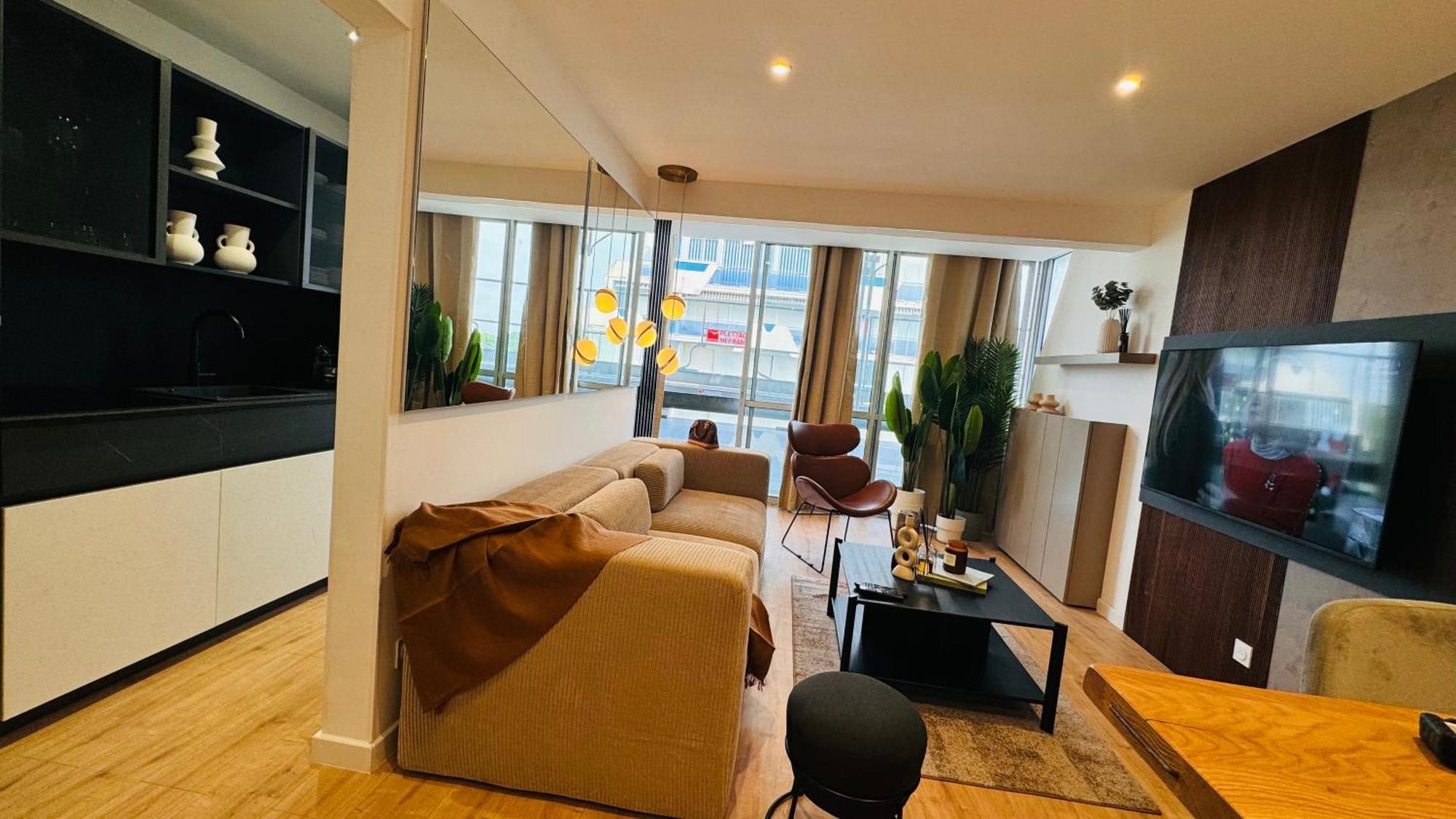 Appartement 50M De La Plage Et Toutes Commodites, Plein Centre Ville Et Silencieux La Grande-Motte Exterior foto