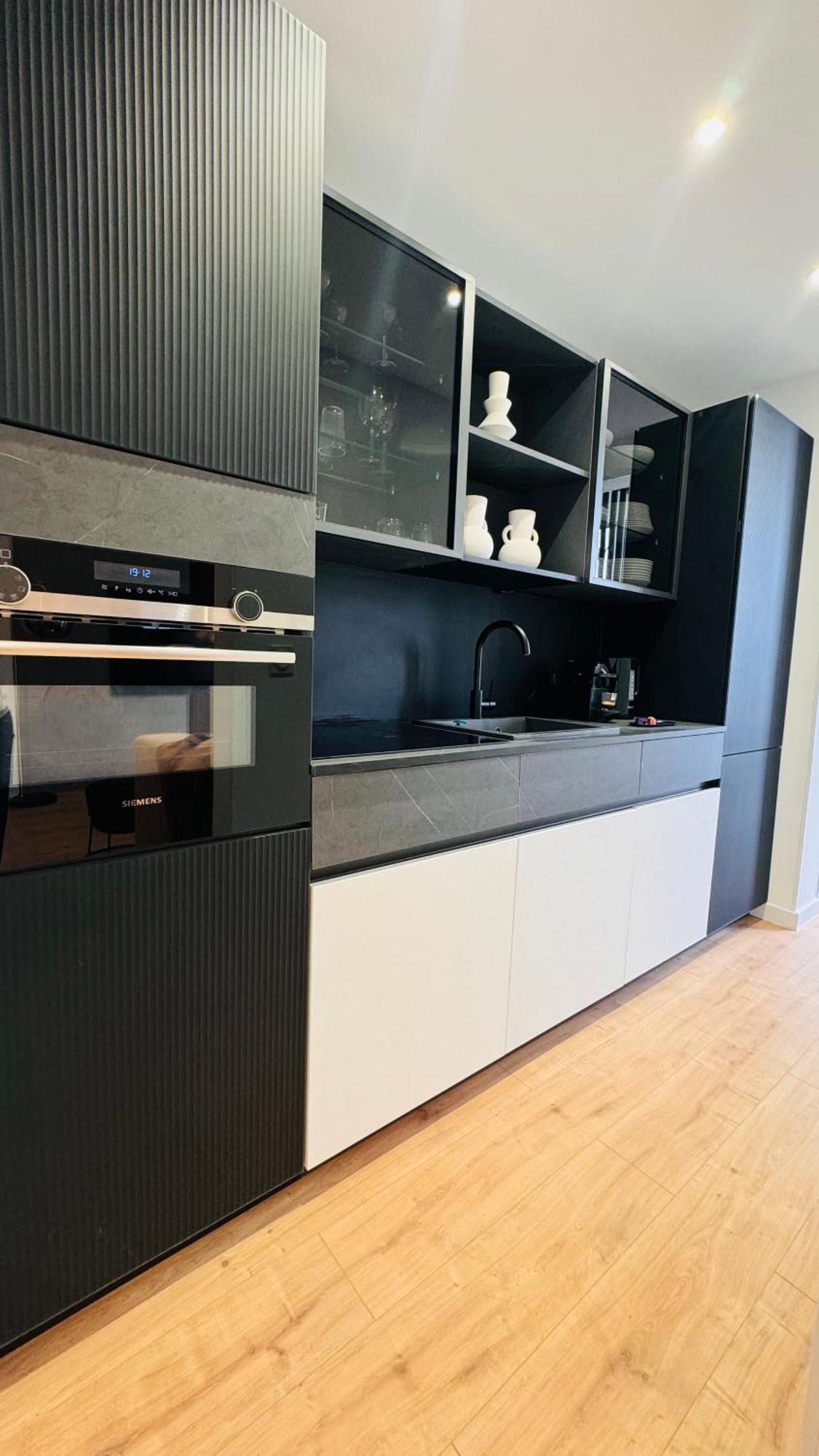 Appartement 50M De La Plage Et Toutes Commodites, Plein Centre Ville Et Silencieux La Grande-Motte Exterior foto